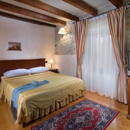 Heritage Hotel San Rocco 브르토니글라 외부 사진